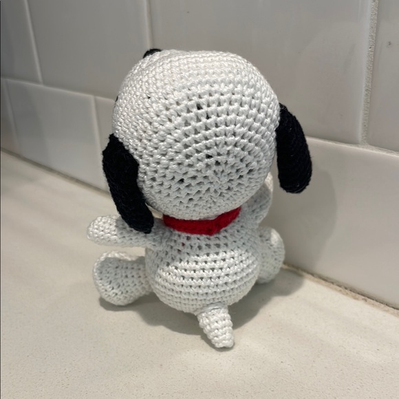 Handcrafted Snoopy Figure Toy Doll Amigurumi Crochet Peanuts Decor Handmade - Picture 5 of 11